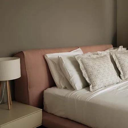 Βίλα Gardenia, De Luxe Avec Piscine A Debordement *