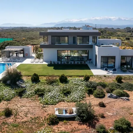 Gardenia, De Luxe Avec Piscine A Debordement