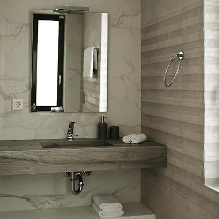 Вілла Gardenia, De Luxe Avec Piscine A Debordement