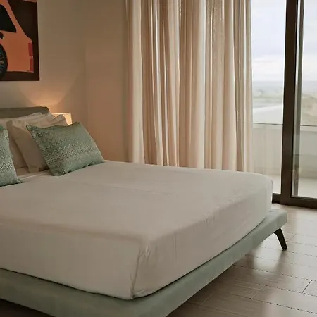 Gardenia, De Luxe Avec Piscine A Debordement Villa Hanya